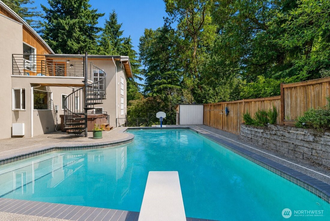 Casa a Tacoma, Washington, Stati Uniti 4 - 18706359