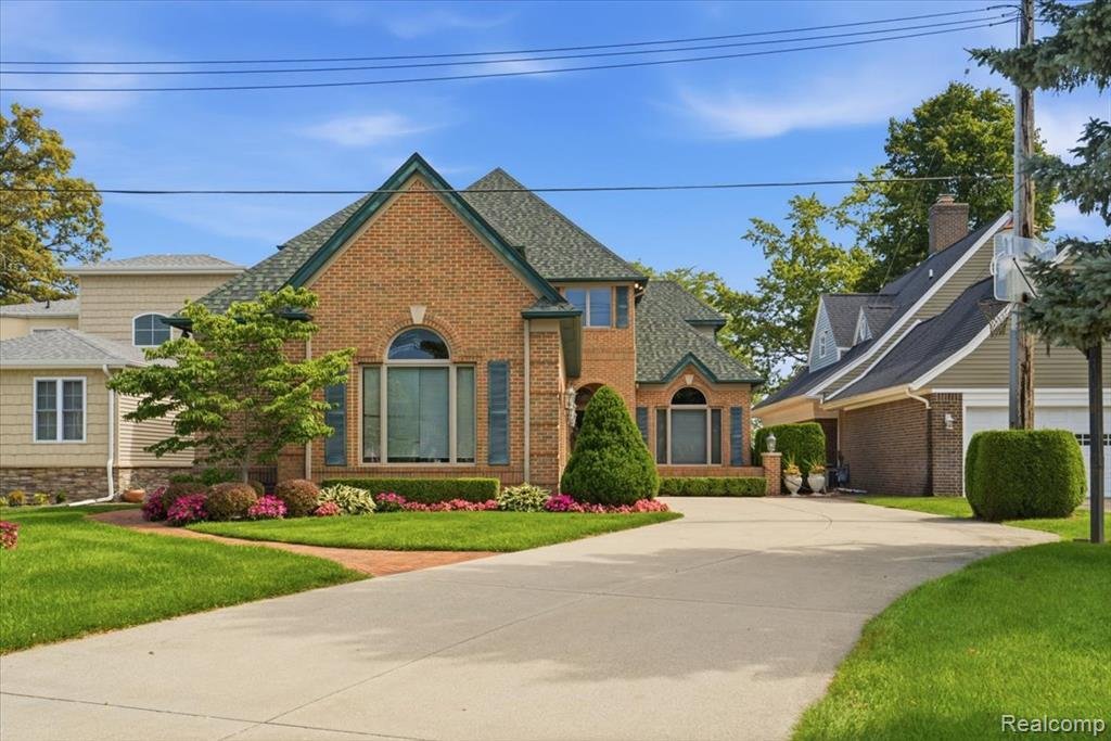 Maison à Port Huron, Michigan, États-Unis 1 - 18692266