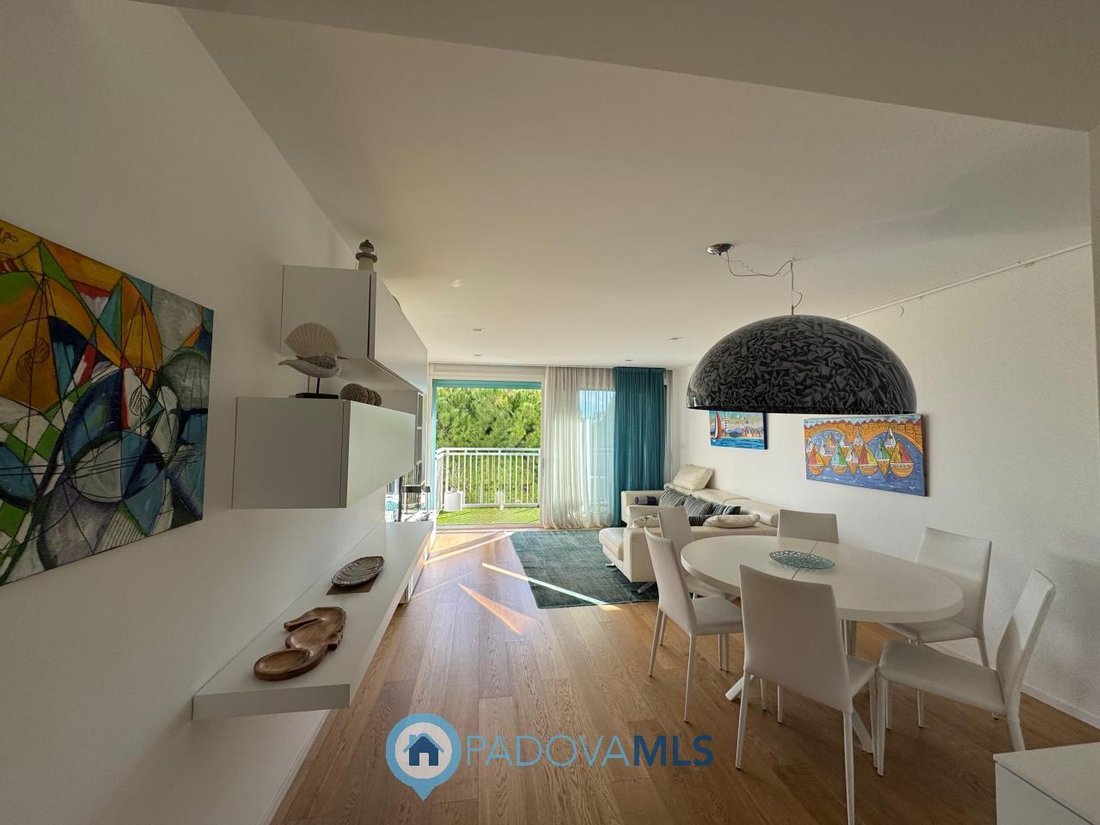 Apartment in Jesolo Town, Jesolo, Veneto 1 - 18707380