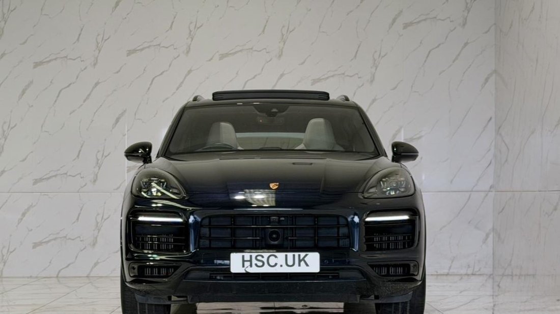 Suv in Ruislip, United Kingdom 2 - 18352578