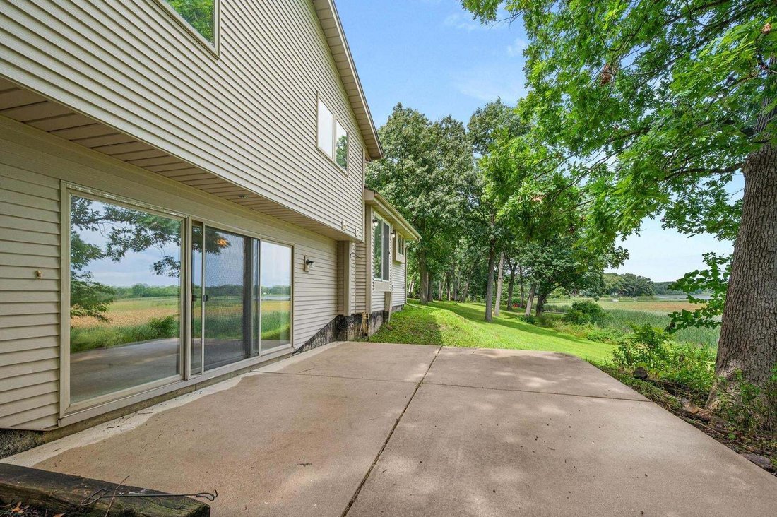 House in Bristol, Wisconsin, United States 3 - 18711285