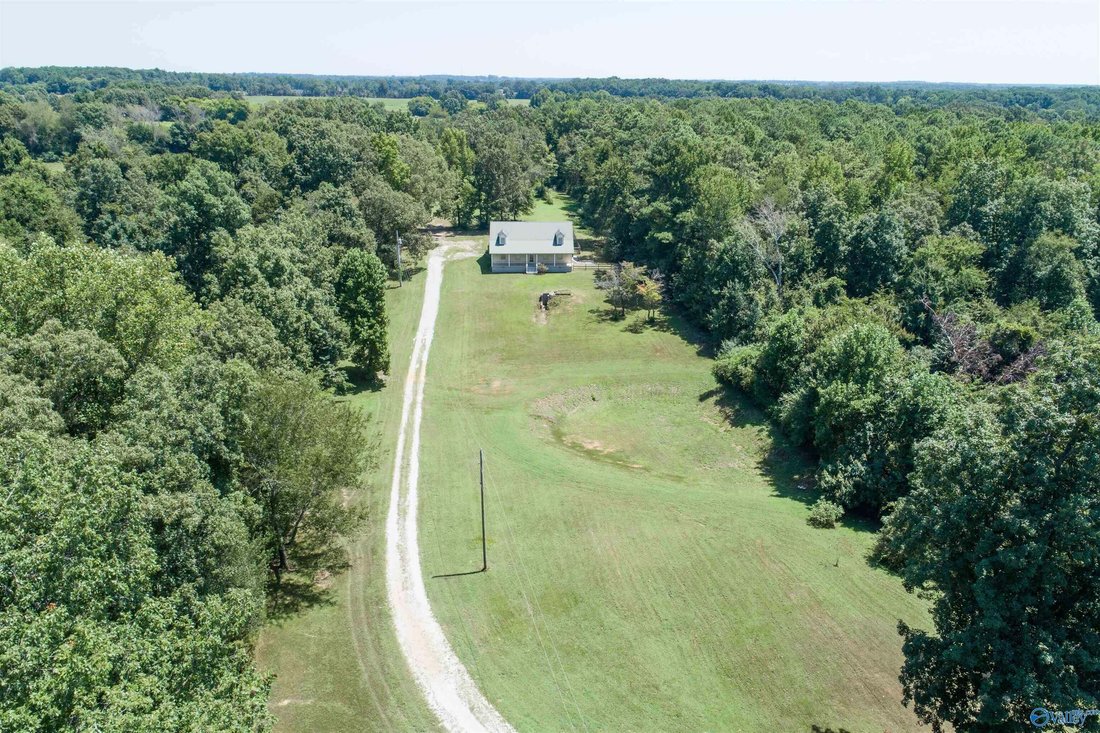 House in Athens, Alabama, United States 2 - 18702891
