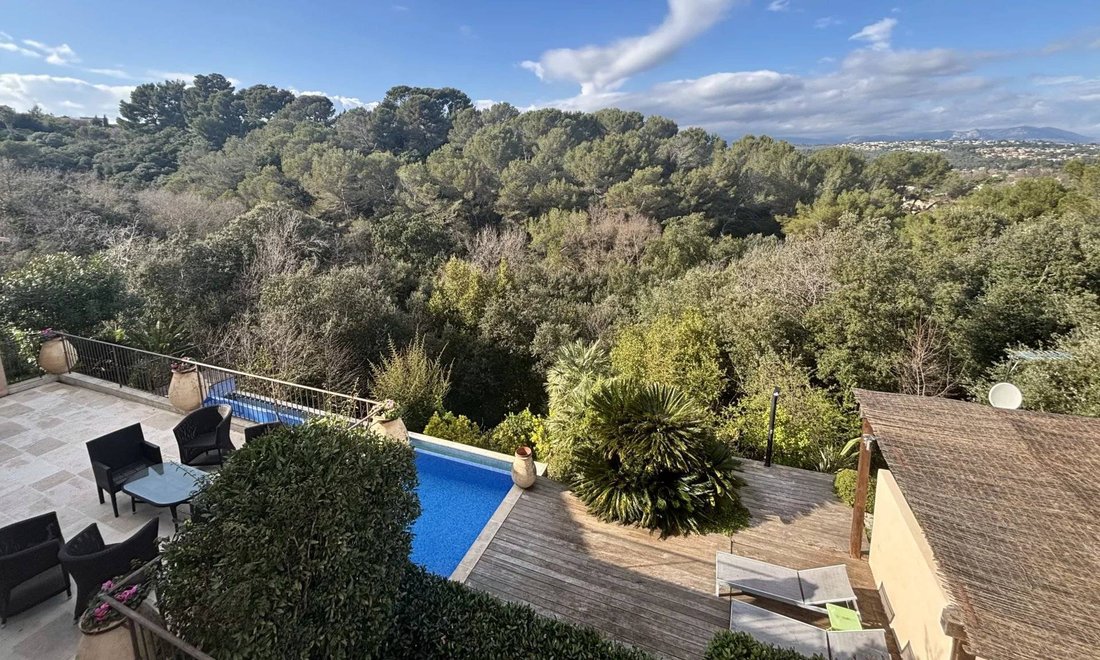 House in Les Bastides, Antibes, France 1 - 17440521