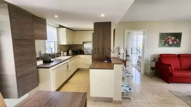 Apartment in Fontmerle, Antibes, France 3 - 15906002