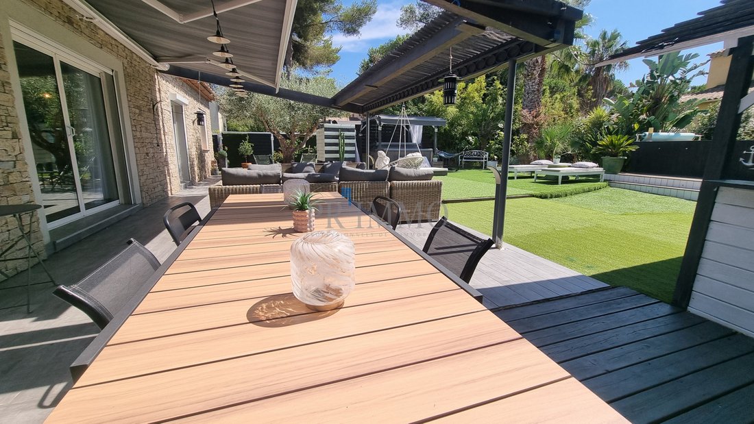 Villa in Saint Lambert, Frejus, France 5 - 18706514
