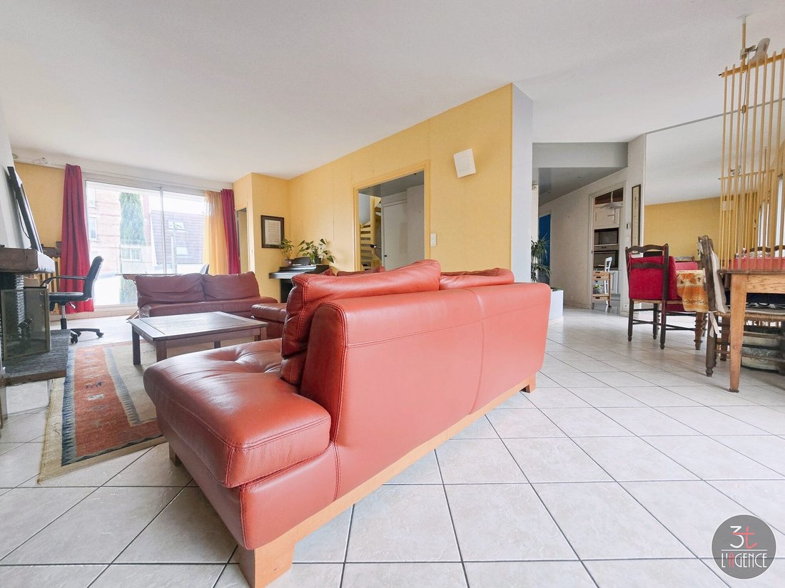House in Fontenay-sous-Bois, Ile-de-France, France 4 - 18708234