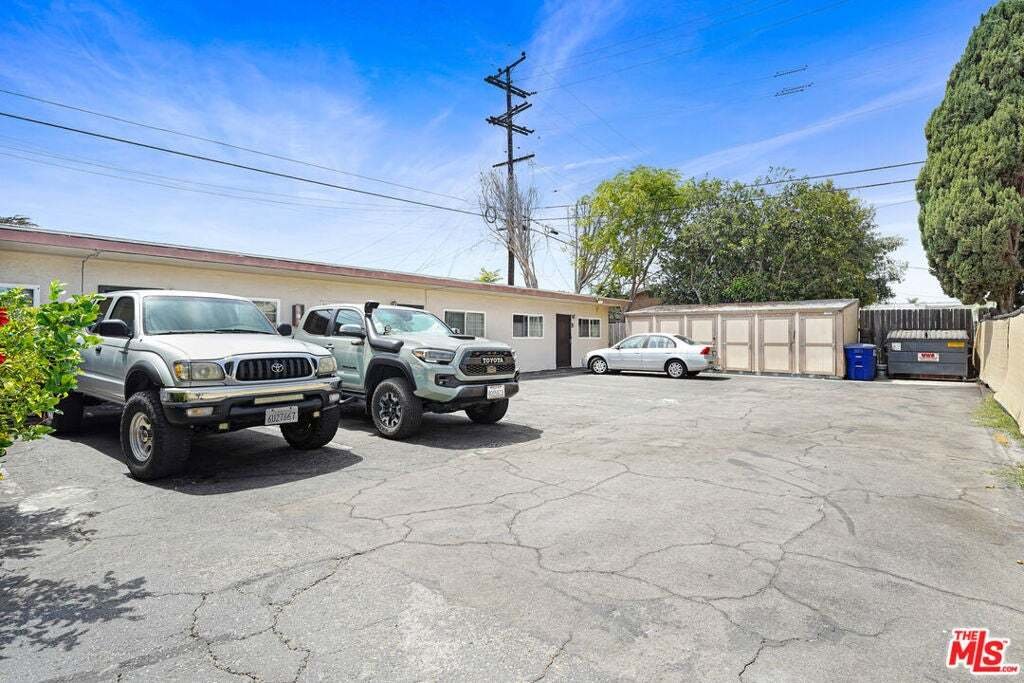 Altro a South Gate, California, Stati Uniti 3 - 18705312