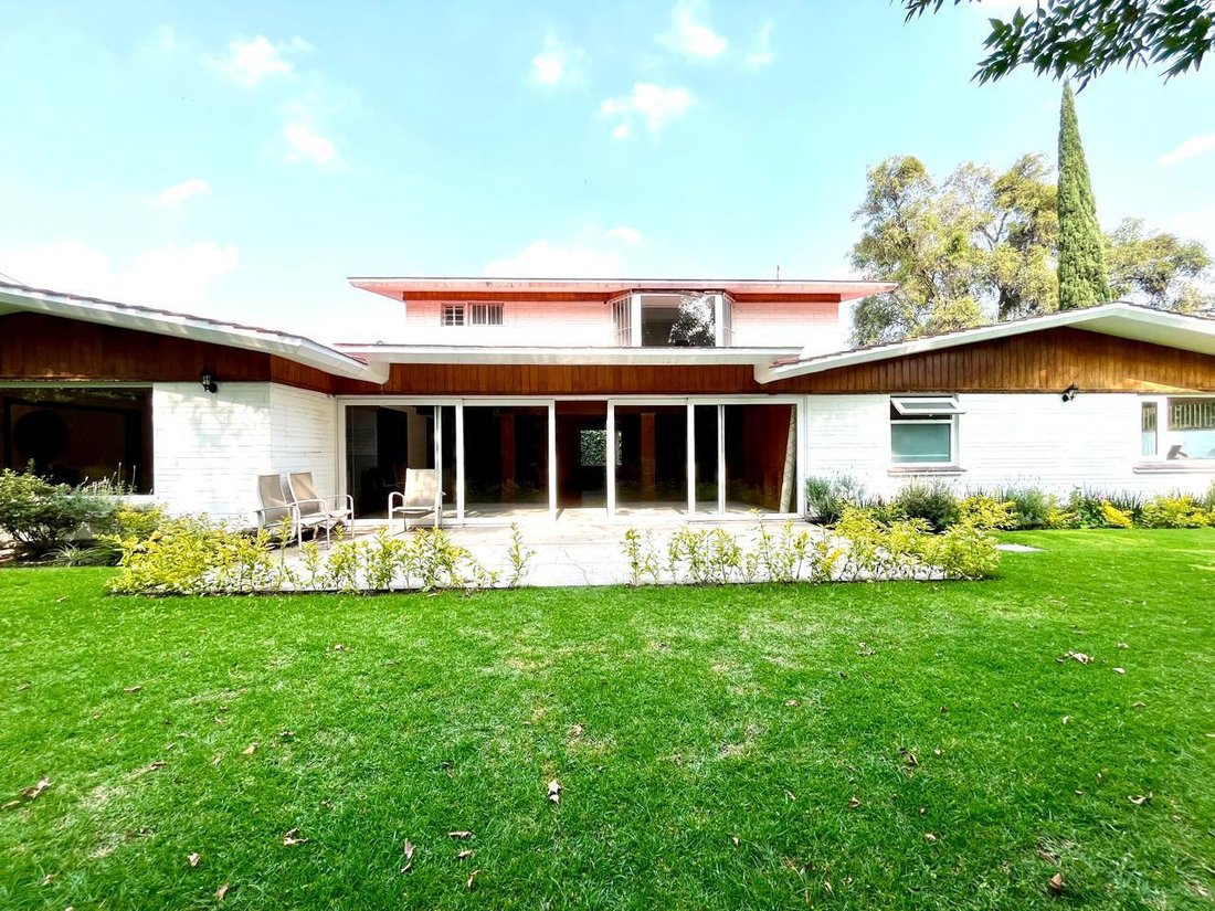 House in Mexico City, Mexico 2 - 18710833
