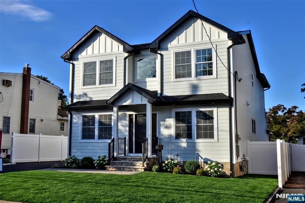 Casa a Hasbrouck Heights, New Jersey, Stati Uniti 1 - 18708016