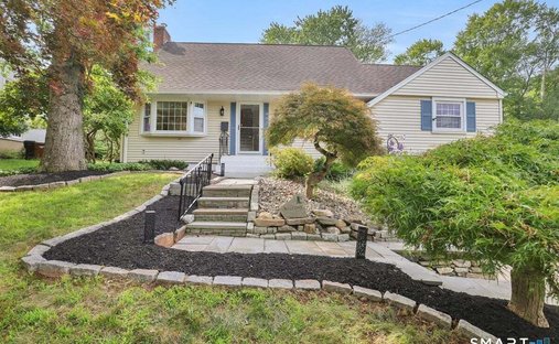 House in West Hartford, Connecticut, United States 1