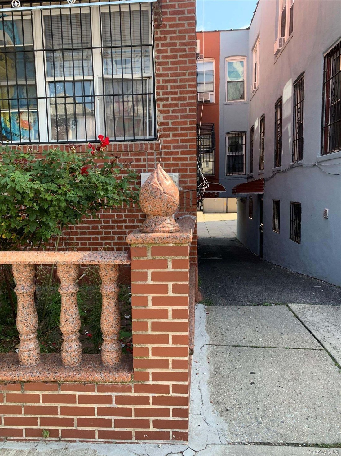 House in New York, New York, United States 4 - 18705722
