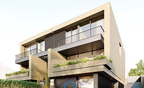 Townhouse in Fanzeres e Sao Pedro da Cova, Porto District, Portugal 1