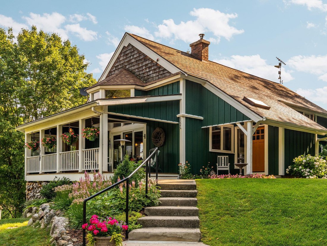 House in Cedar, Michigan, United States 3 - 18702920