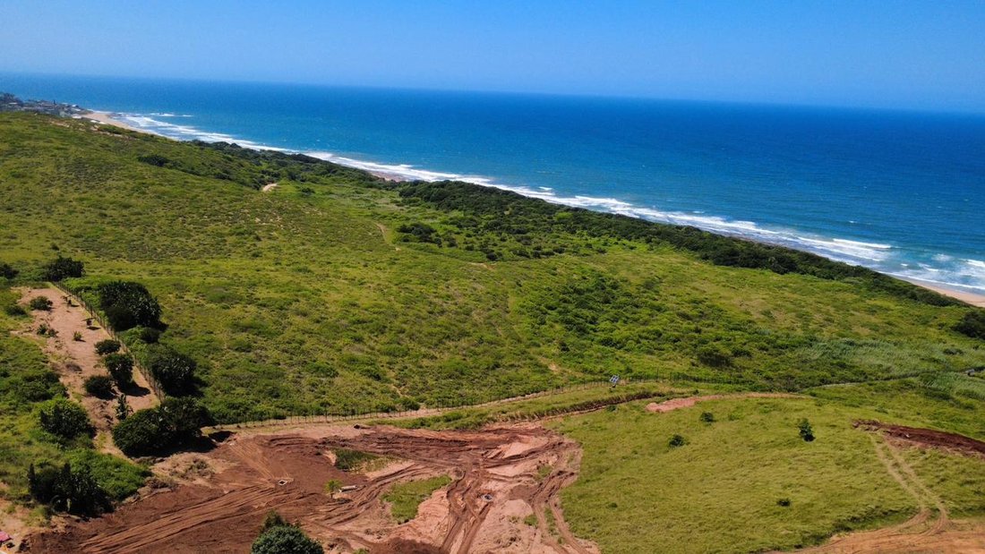Land in Port Zimbali, KwaZulu-Natal, South Africa 3 - 18707140