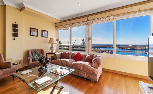 Wohnung in Torrevieja, Land Valencia, Spanien 1