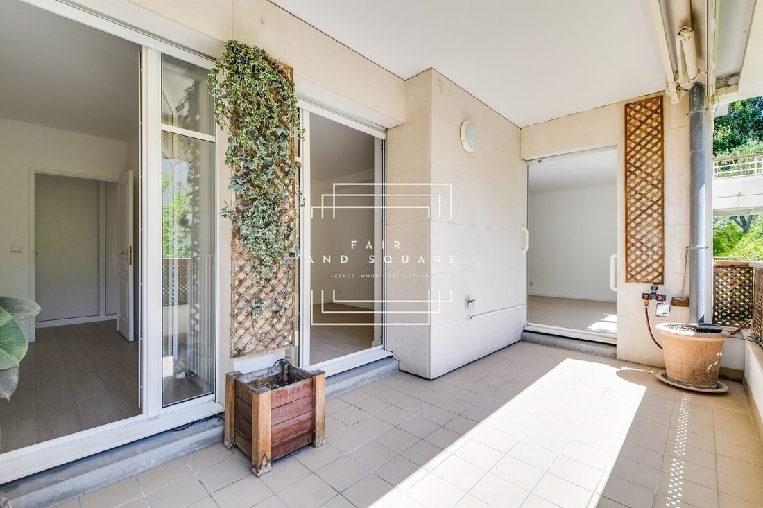 Apartment in La Plaine des Sablons, Neuilly-sur-Seine, France 3 - 18708303