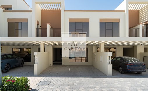Townhouse in Dubai Marina / Marsa Dubai, Dubai, United Arab Emirates 1