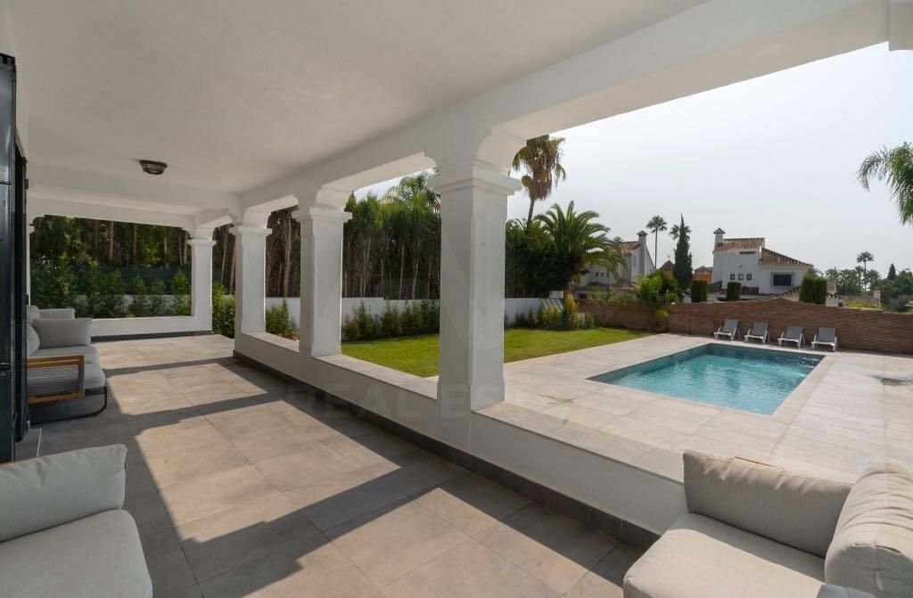 Villa in Nueva Andalucia, Marbella, Spain 4 - 18704388