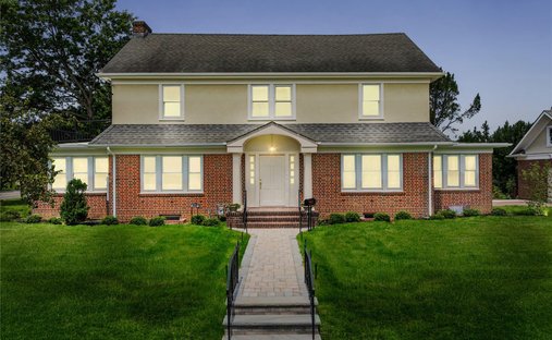 Haus in Mineola, New York, Vereinigte Staaten 1