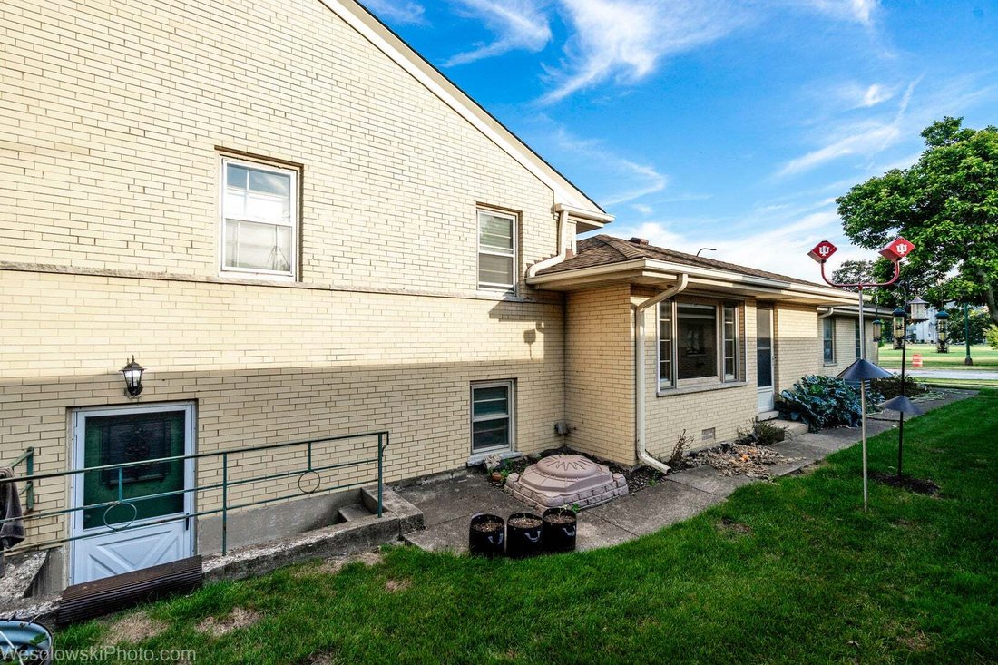 House in Lincolnwood, Illinois, United States 2 - 18711252