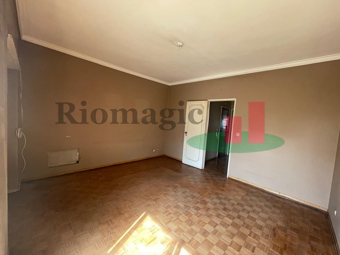 Apartment in Sao Domingos de Benfica, Lisbon, Portugal 3 - 18710848