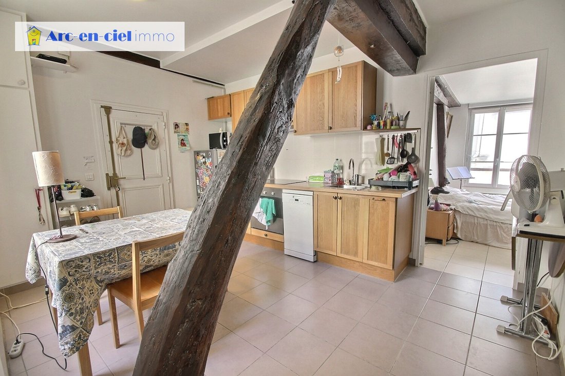 Apartment in Enfants Rouges, Paris 3e Arrondissement, Paris 3 - 18711916