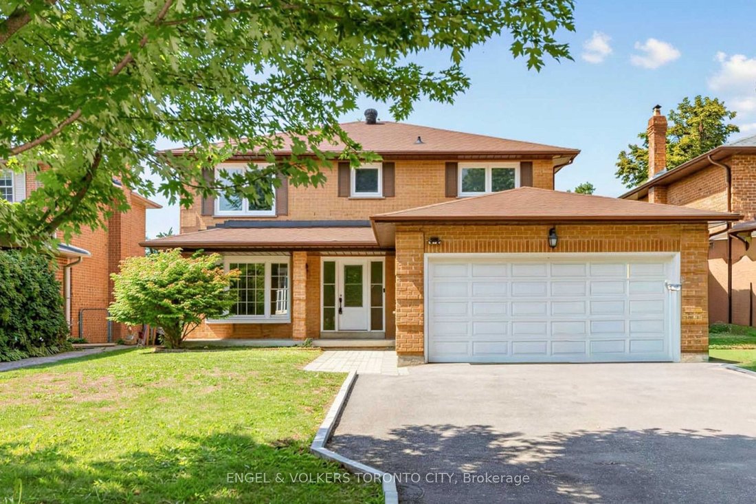 House in Aurora, Ontario, Canada 3 - 18706991