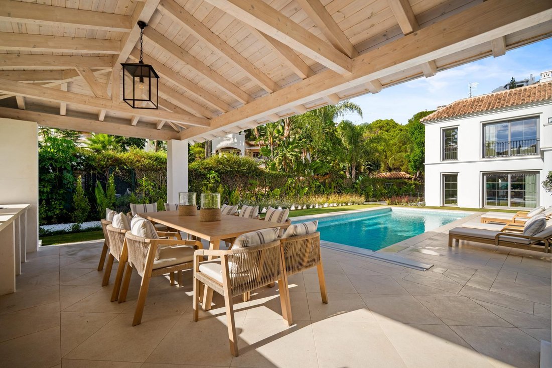 Villa in Benahavis, Andalusia, Spain 3 - 18703849