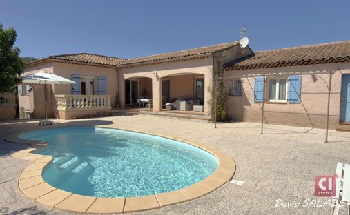 Apartment in Garéoult, Provence-Alpes-Côte d'Azur, France 1