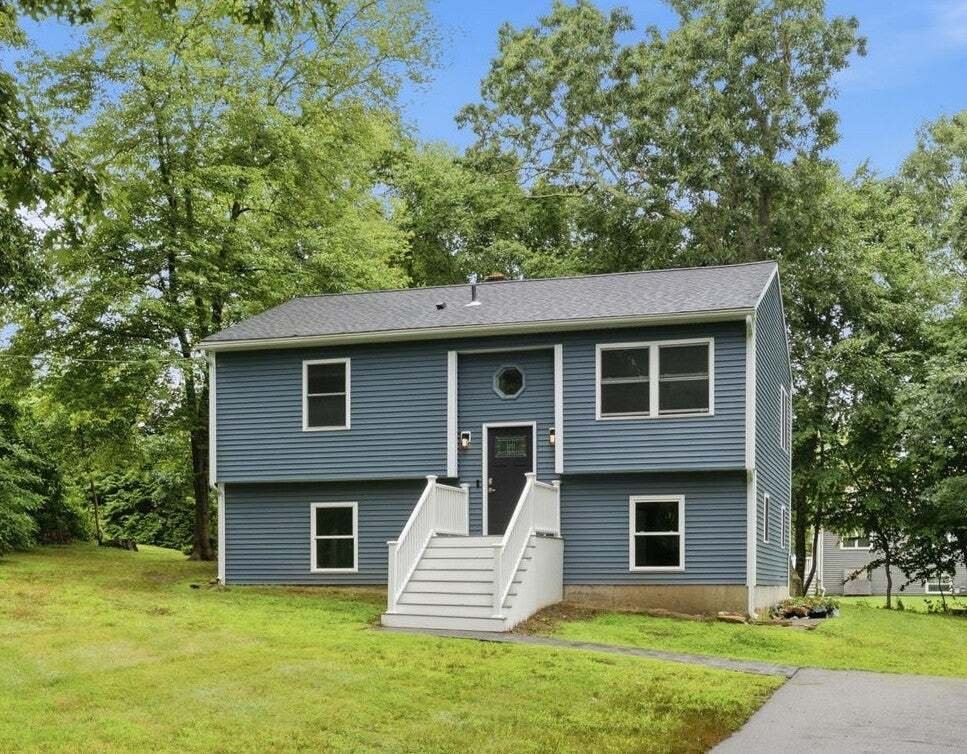 House in Westerly, Rhode Island, United States 1 - 18689382
