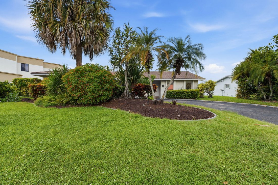House in Davie, Florida, United States 3 - 18706083