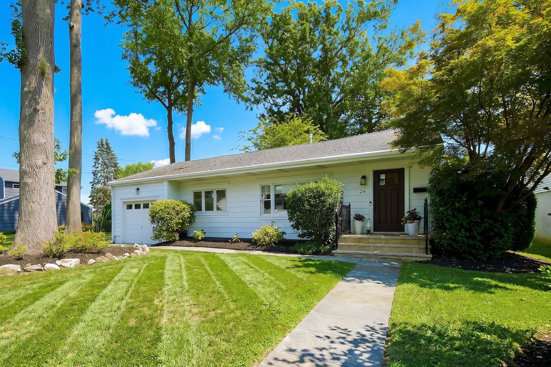 House in Oceanport, New Jersey, United States 1 - 18704447