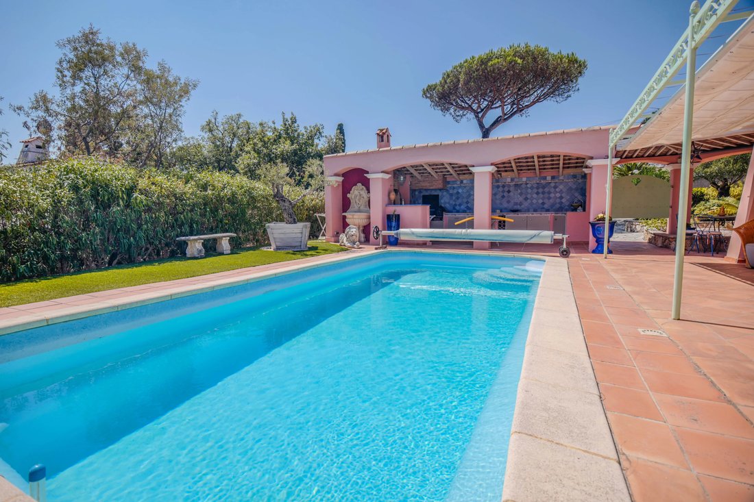 Villa in Les Issambres, Roquebrune-sur-Argens, France 3 - 18661029