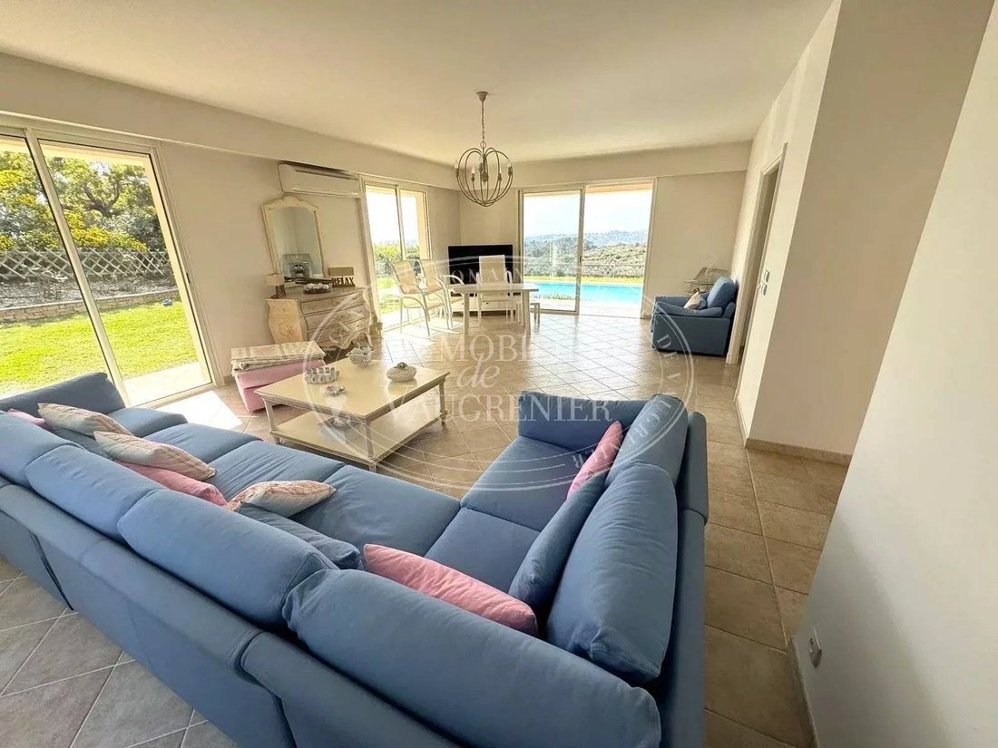 Villa in Route de Grasse, Villeneuve-Loubet, France 4 - 16012657