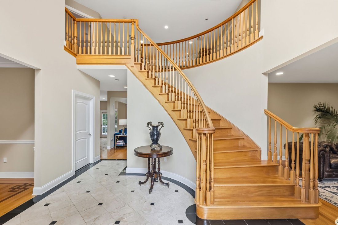 House in Totowa, New Jersey, United States 3 - 18704636