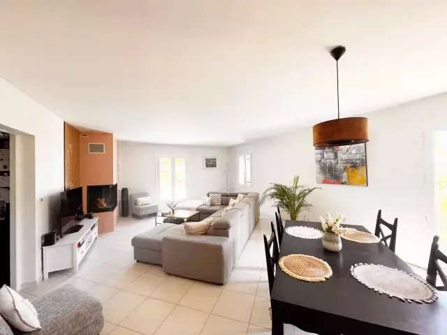 Casa en Ecarts, Roquebrune-sur-Argens, Francia 2 - 18567518