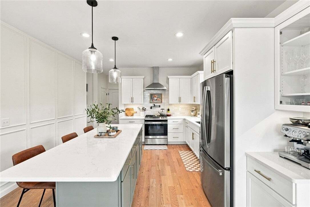 House in Johnston, Rhode Island, United States 4 - 18703346