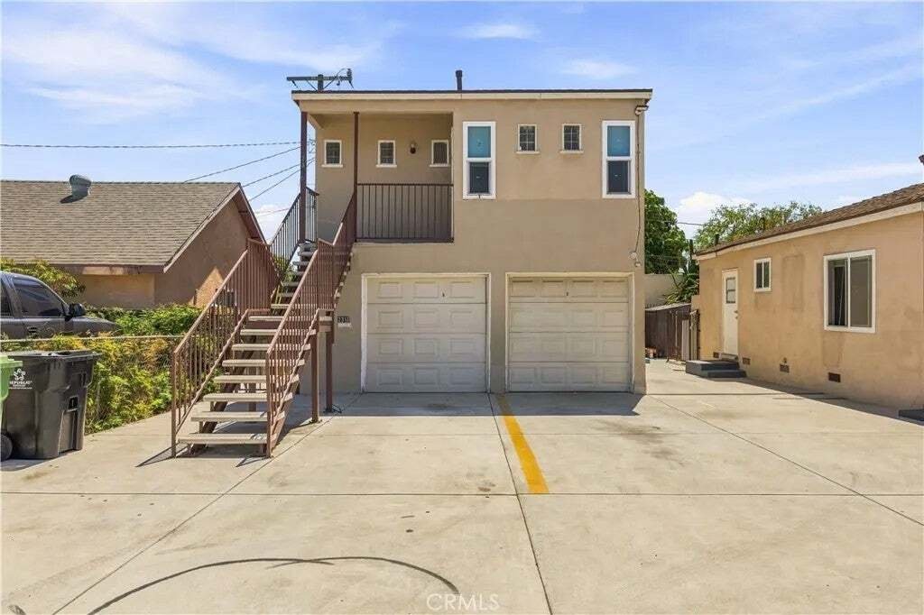 Alhambra, California, United States 5 - 18703225