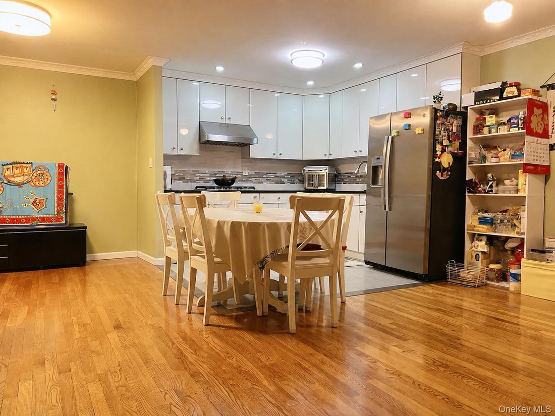 House in New York, New York, United States 5 - 18703092