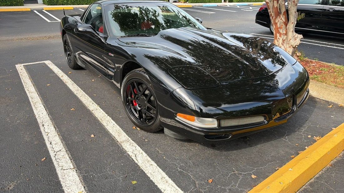 Coupe in Boynton Beach, FL, United States 1 - 18707546
