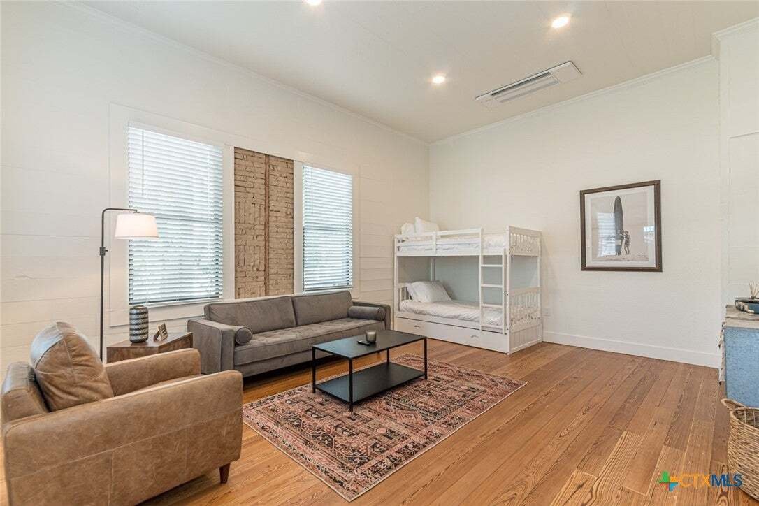 House in New Braunfels, Texas, United States 5 - 18705233