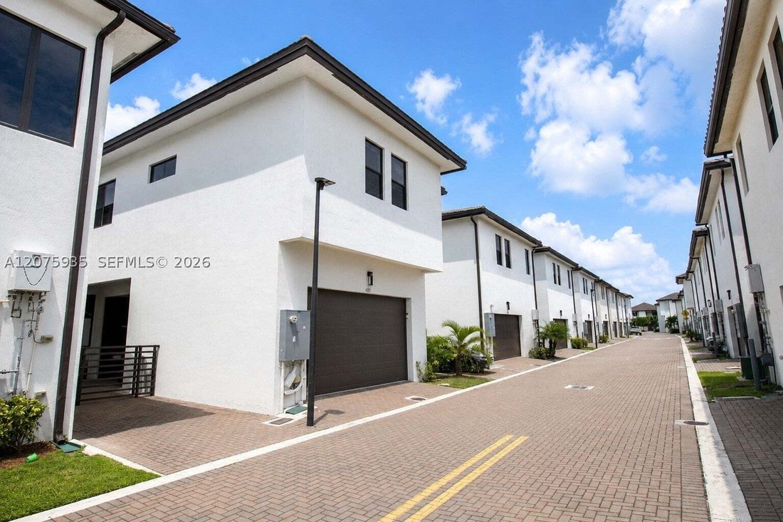 House in Miami Springs, Florida, United States 4 - 18711417