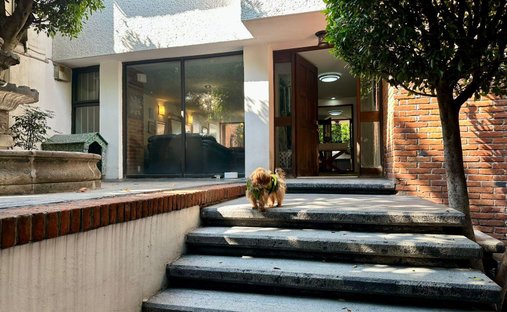 House in Naucalpan de Juárez, State of Mexico, Mexico 1