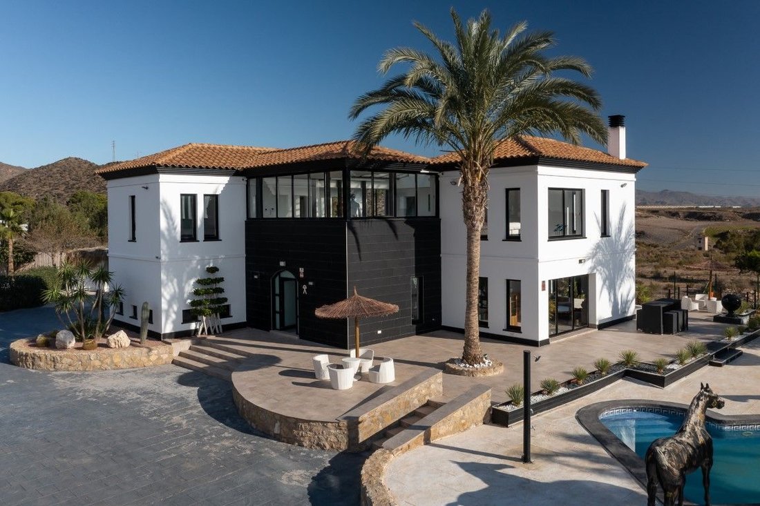 Villa in Pulpi, Andalusia, Spain 3 - 18709206
