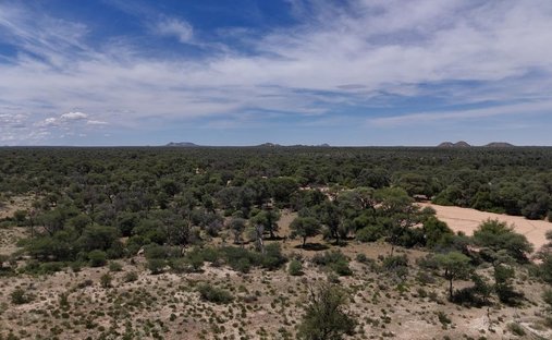 Farm Ranch in Kalkfeld, Otjozondjupa Region, Namibia 1
