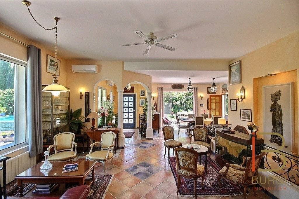 Estate in Exterieurs, Frejus, France 4 - 15694174