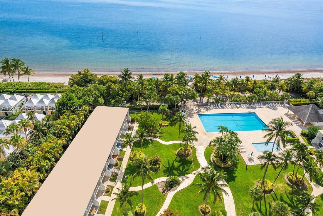 Condo in Key Biscayne, Florida, United States 2 - 18711415