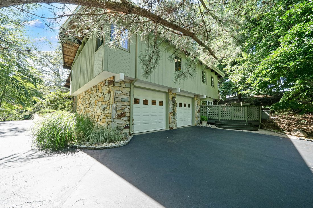 House in Smithtown, New York, United States 4 - 18710872