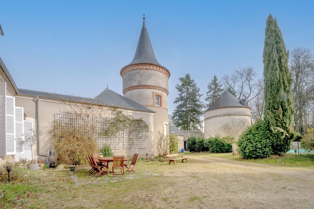 House in Bourges, Centre-Val de Loire, France 4 - 18704305