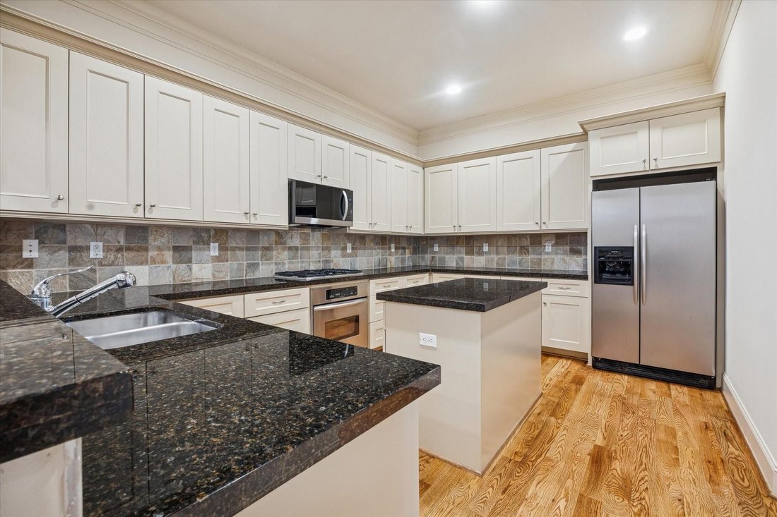 Townhouse in Houston, Texas, United States 3 - 18706556